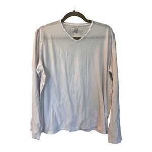 NEW Majestic Filatures Men's Classic White V-Neck Long Sleeve Shirt -  XL